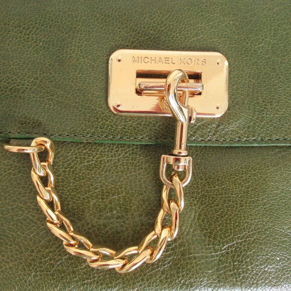 Michael Kors Genuine Leather Rectangular Medium Sz Shoulder Bag Green Gold *Flaw - Picture 6 of 15